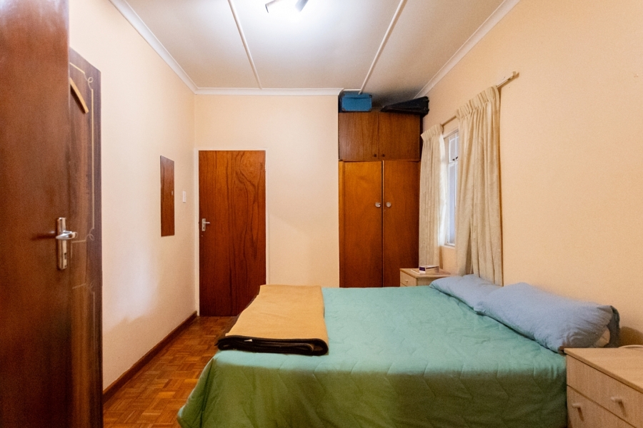 6 Bedroom Property for Sale in Laaiplek Western Cape